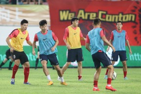 开云-东南亚球队展现奇迹般实力，闪耀赛场的简单介绍