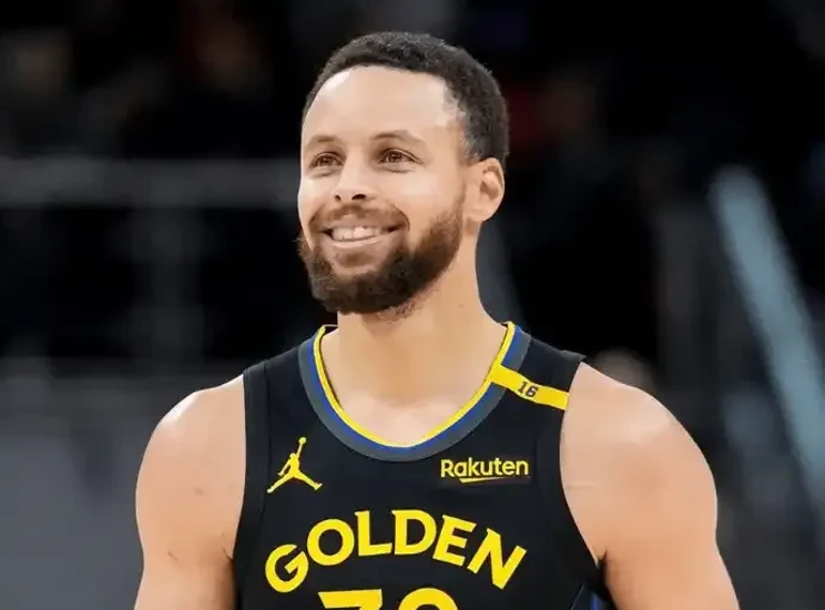 kaiyun-东部球队乱局重现，魔术队惨败勇士队  第1张